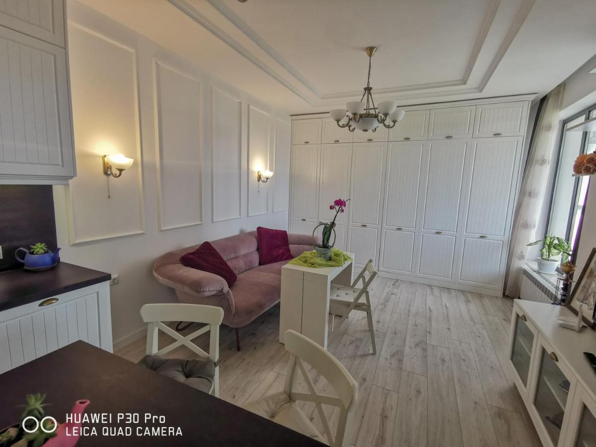 Luxury Apartments Alix Burgas Exterior foto